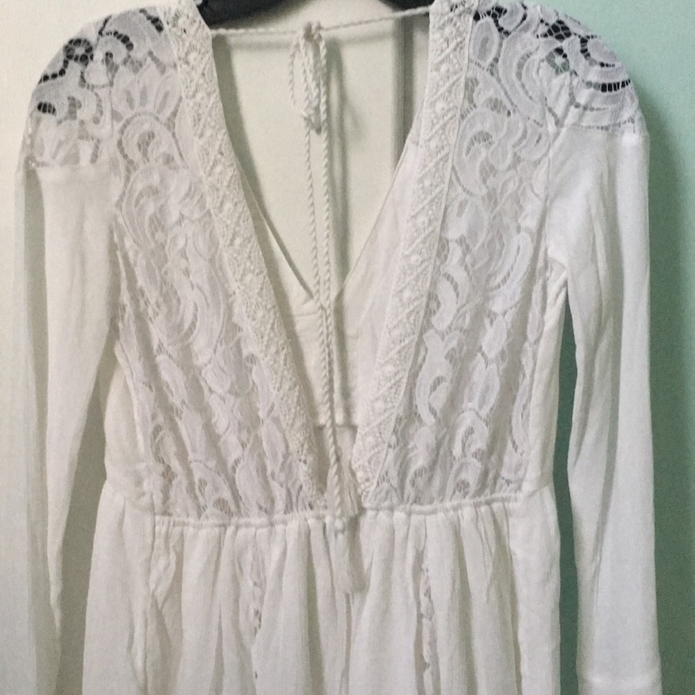 NWOT Abercrombie & Fitch white lace dress